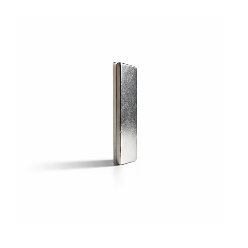 Magnes Neodymowy Płytkowy 30x10x2 Mocny Silny N38